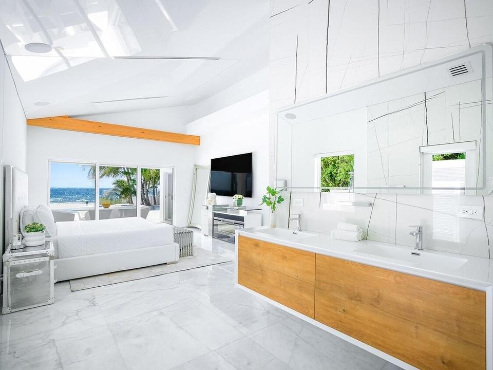 Primary suite with ocean views, Beach Bungalow, Miami