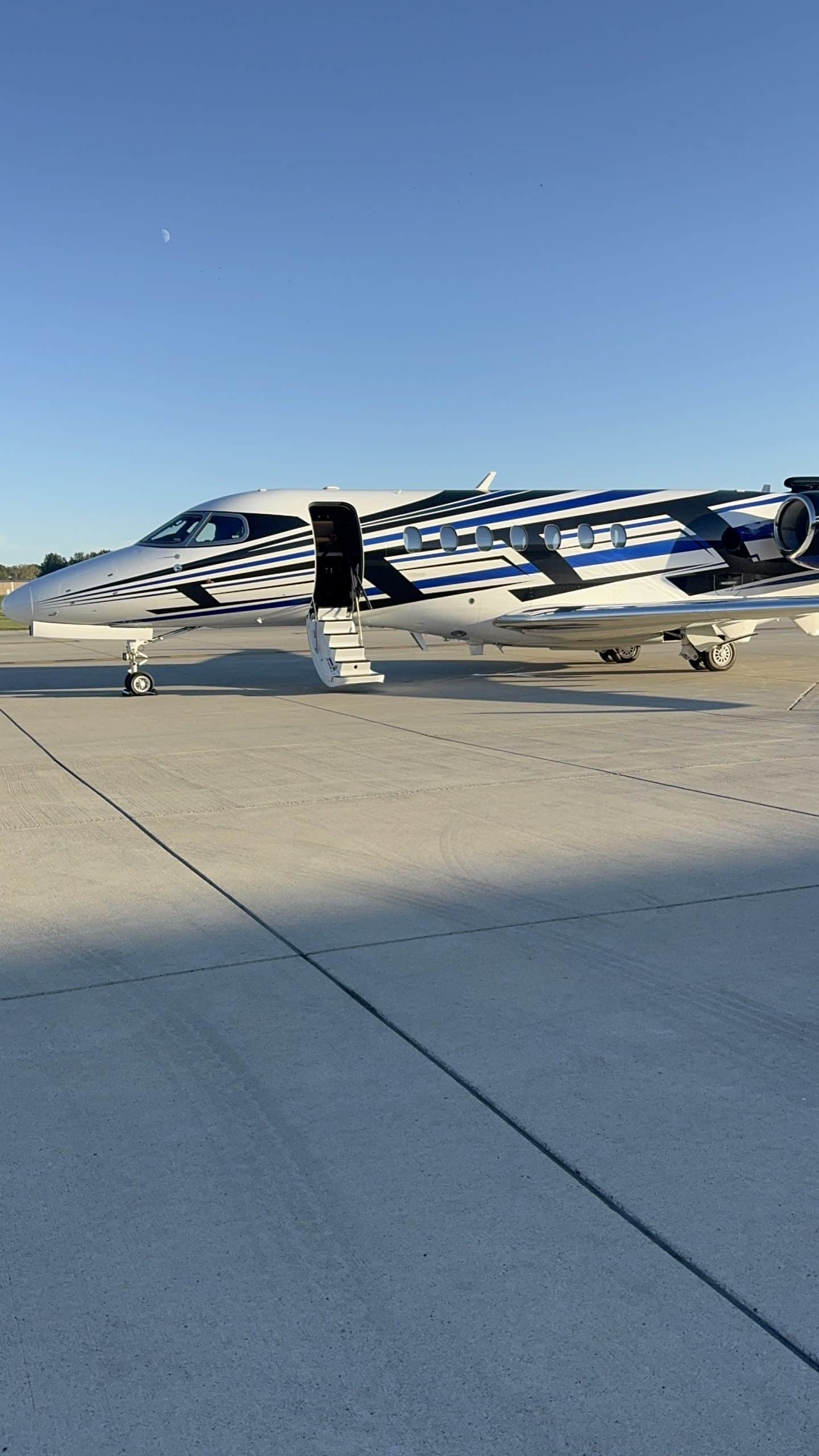 Private Jet and Helicopter Charter
